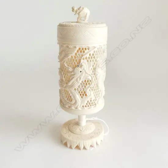 ORIENTAL CARVED IVORY CRICKET CAGE H.165mm