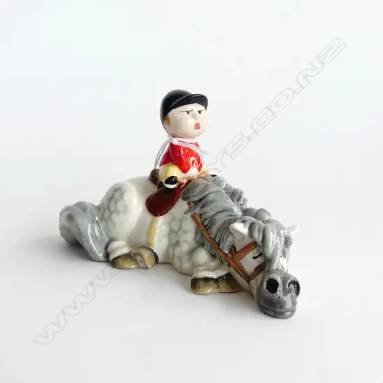 BESWICK NORMAN THELWELL 1982 COMICAL HORSE & RIDER 'KICK-START' L.130mm