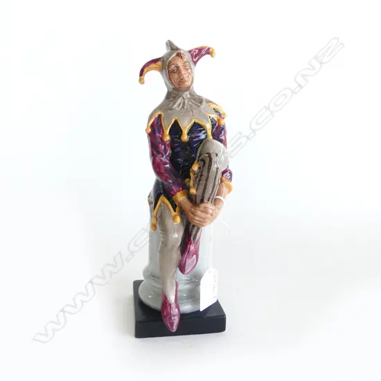 ROYAL DOULTON FIGURE 'THE JESTER' SIGNED & DATED '79 H.250mm