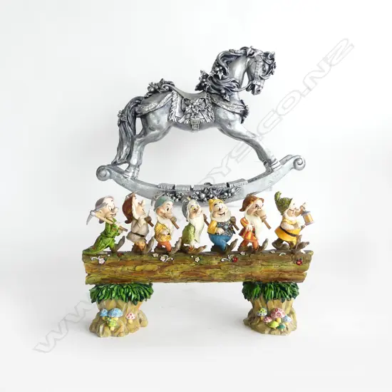 2 PAINTED RESIN ORNAMENTS; 7 DWARFS 'HOMEWARD BOUND' L.335mm (1 PICK AF) + ROCKING HORSE H.305mm