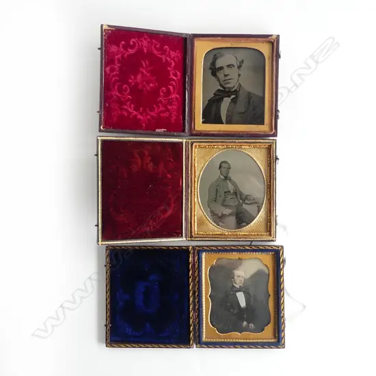 3 MID 19thC GENTS PORTRAITS; AMBROTYPES / DAGUERREOTYPE 95x80mm, CASED