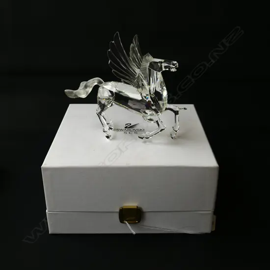 BOXED SWAROVSKI CRYSTAL PEGASUS HORSE  H.160mm