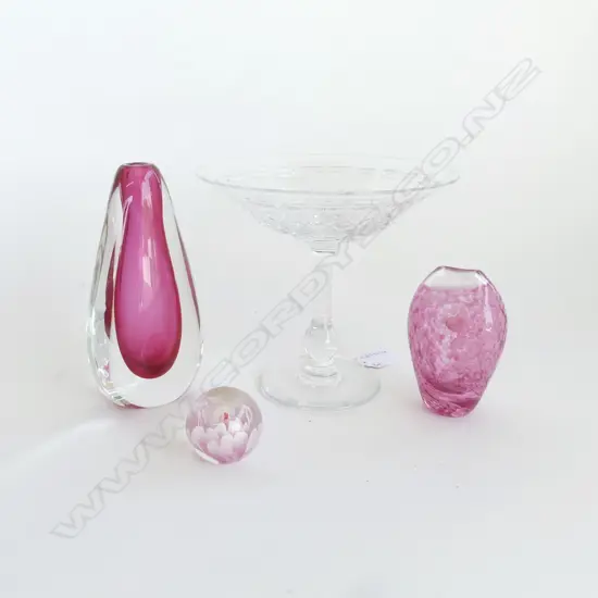 3 PCES PINK ART GLASS + CRYSTAL COMPORT H.145mm