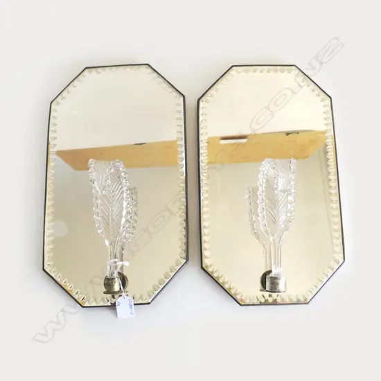 PR DECO MIRRORS w GLASS FERN FINIAL H.365 x 200mm (1 missing disc that covers fern attmt)