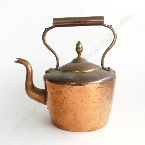 ANTIQUE COPPER KETTLE H.270mm