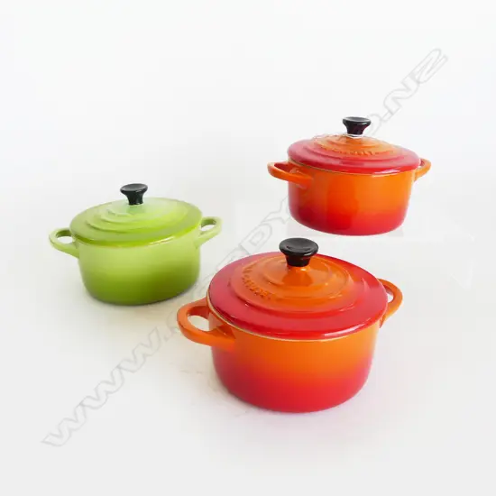 3 LE CREUSET MINI ROUND COCOTTES, 100mm dia