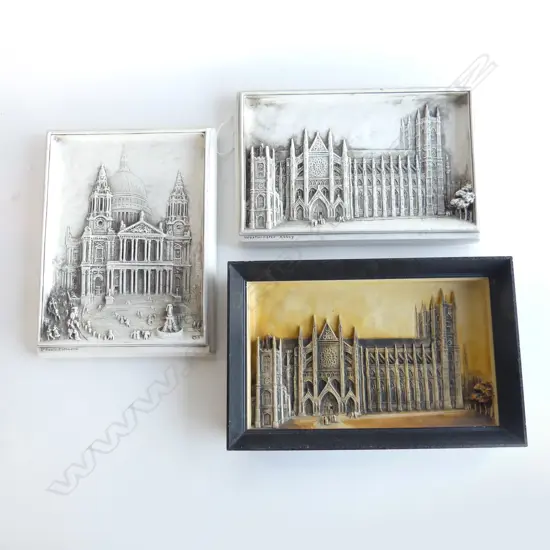 3 PLASTER PLAQUES; 2x WESTMINSTER ABBEY, 1x ST. PAULS CATHEDRAL 270x200mm