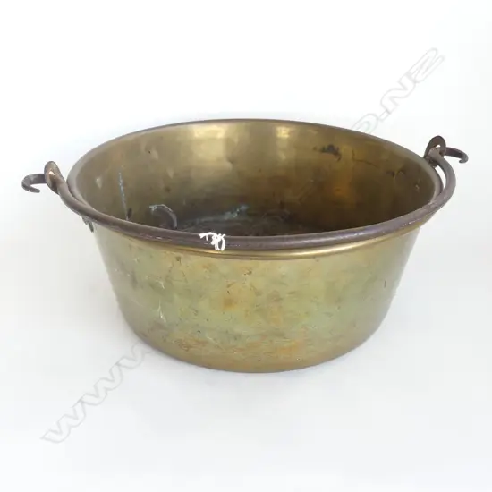 LARGE SPUN BRASS PRESERVE PAN IRON HANDLE Dia.365mm