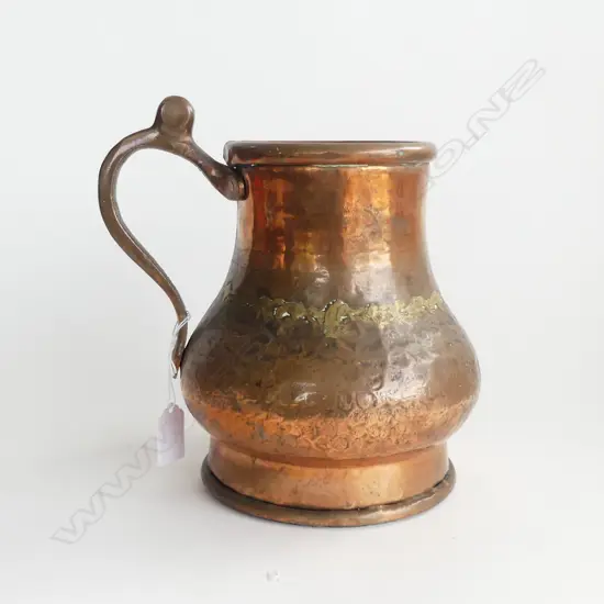 LARGE BEATEN COPPER GRAIN MEASURE H.200mm