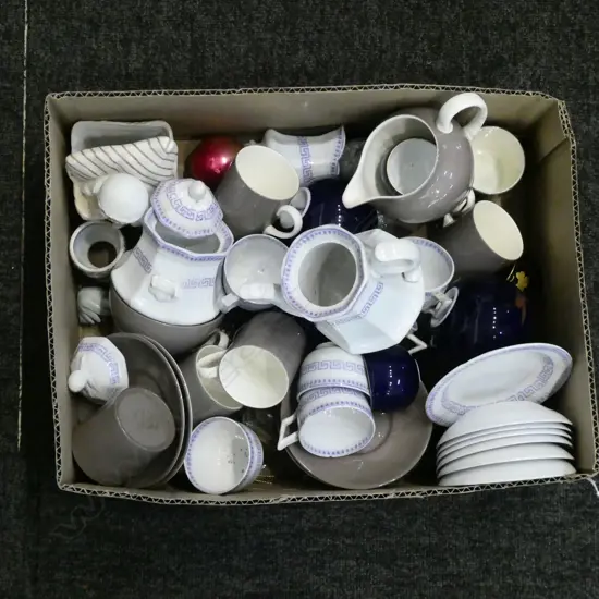 ANTIQUE CHILDS TEA SET AF, WEDGWOOD COFFEE SET, ETC