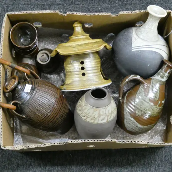 NZ STUDIO POTTERY INCLDS; STEVEN SCHOLFIELD, VENDELBOSCH, ESTELLE MARTIN, VAN DER SLUIS