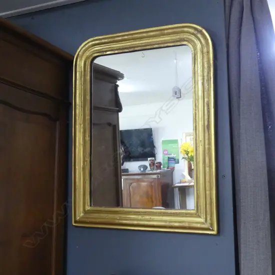 ANTIQUE GILT MIRROR 660x510mm