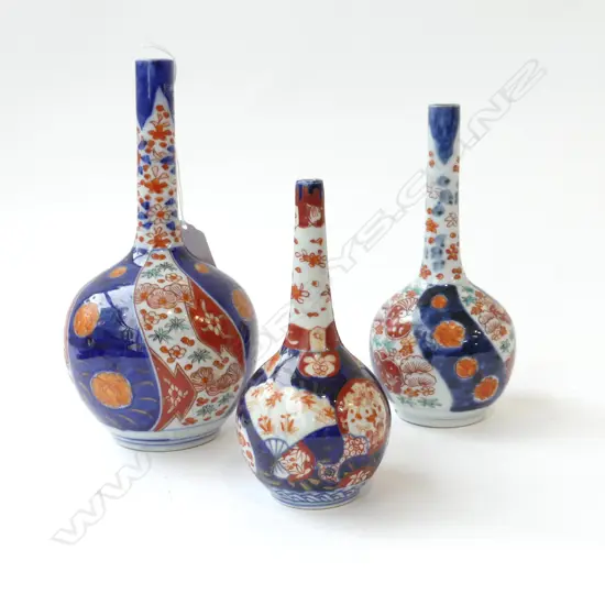 3 ORIENTAL VASES H.210mm