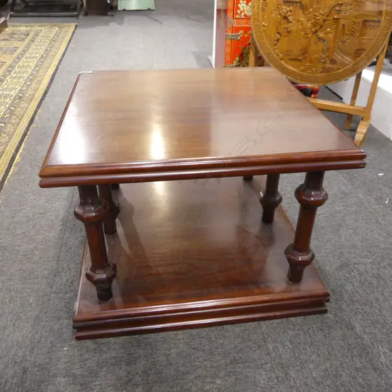 SIDE TABLE 600x600x440mm