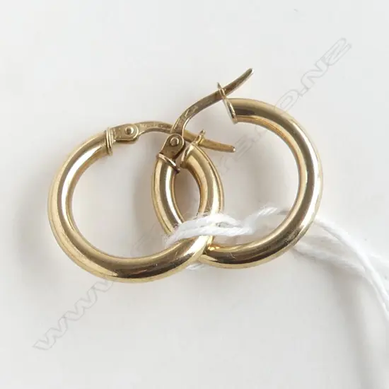 PR 9ct HOLLOW HOOP EARRINGS, 1.1gm