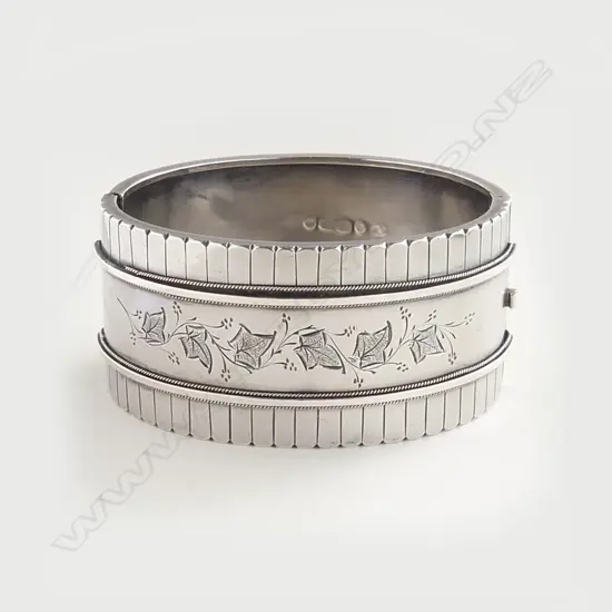 STG SILVER BRACELET, 41.4gms B'HAM 1881