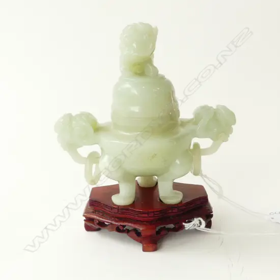 CARVED JADE FOO DOG INCENSE BURNER ON STAND H.150 x 130mm one ring handle broken & glued