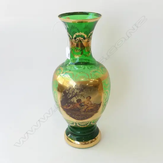 LG ITALIAN GREEN GLASS VASE H.425mm