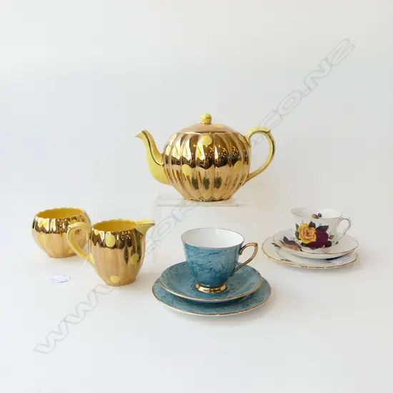 3 PC GIBSON TEASET & 2 CSP SETS