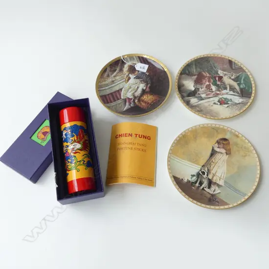 3 R/D CHRISTMAS PLATES & BOXED SHANGHAI TANG FORTUNE STICKS
