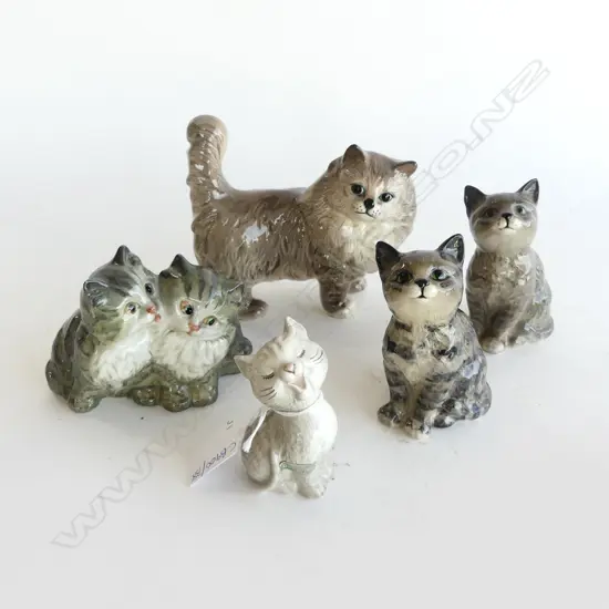 5 BESWICK CATS H.125mm