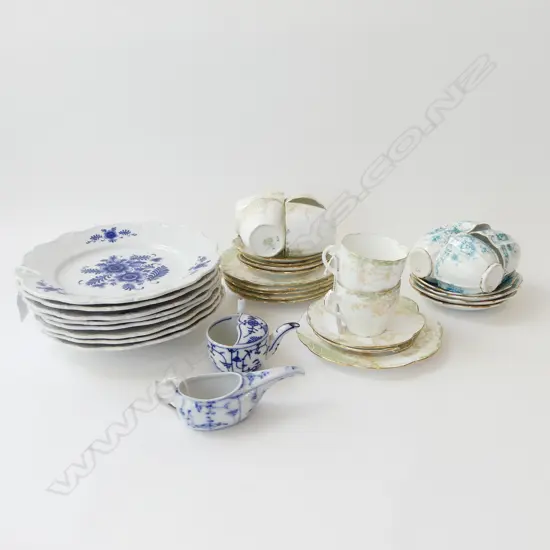 8 GERMAN PORCELAIN B/W PLATES, 2 LITTLE JUGS & 2 SETS ENGLISH CHINA C/S/P