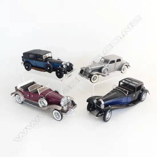 4 FRANKLIN MINT MODEL CARS: 1930, 1933 DUESENBERG, 1930 BUGATI COUPE, 1929 ROLLS ROYCE PHANTOM