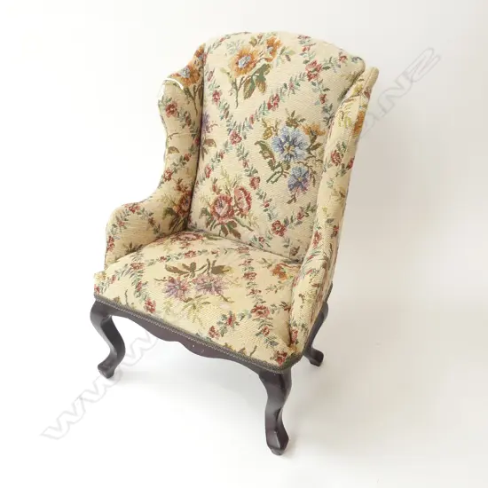 WING BACK DOLLS CHAIR H.390mm