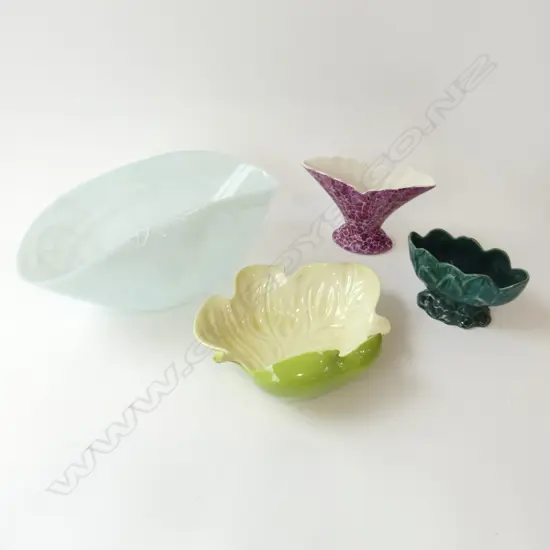 WHITE SWIRL GLASS FRUIT BOWL, LEAF DISH, TRICKLE GLAZE C LYNN VASE + OTHER