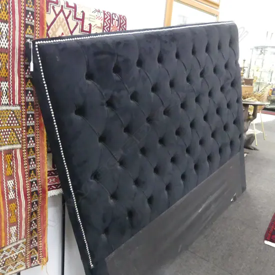 LG BLACK VELVET BUTTONED HEAD BOARD W.1680mm H.1500mm