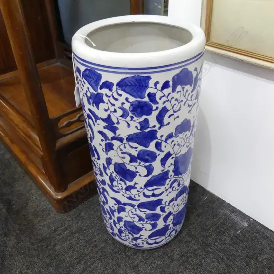 B/W UMBRELLA STAND H.460mm