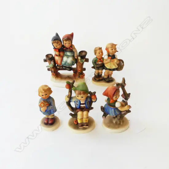 5 ASST. HUMMEL FIGURINES H.130mm