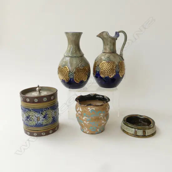 5 PCES ROYAL DOULTON STONEWARE INCL. ADVERTISING ASHTRAY 105mm dia