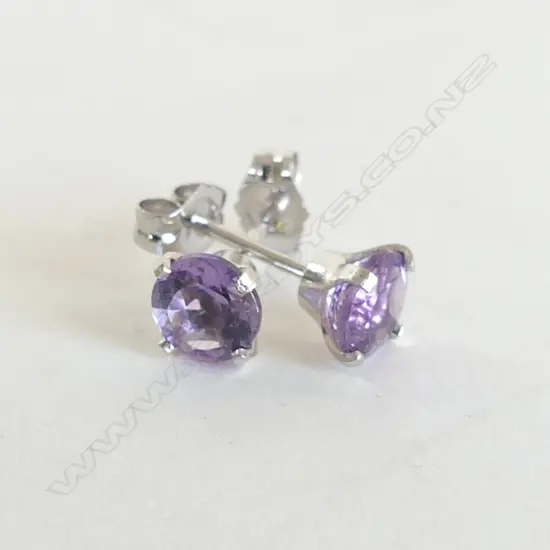 14CT WHITE GOLD AND AMETHYST STUD EARRINGS