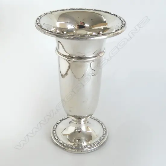 SILVER POSY VASE, BIRM 1915 (WEIGHTED BASE) H.130mm 150gm