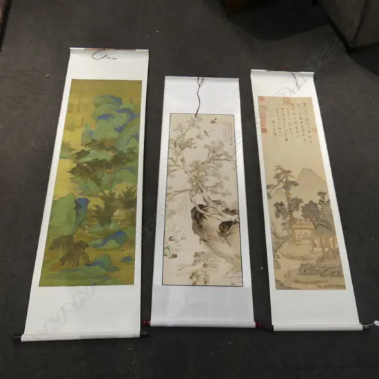 3 ORIENTAL SCROLLS