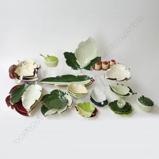 ASST. TWO TONE LEAF CARLTON WARE