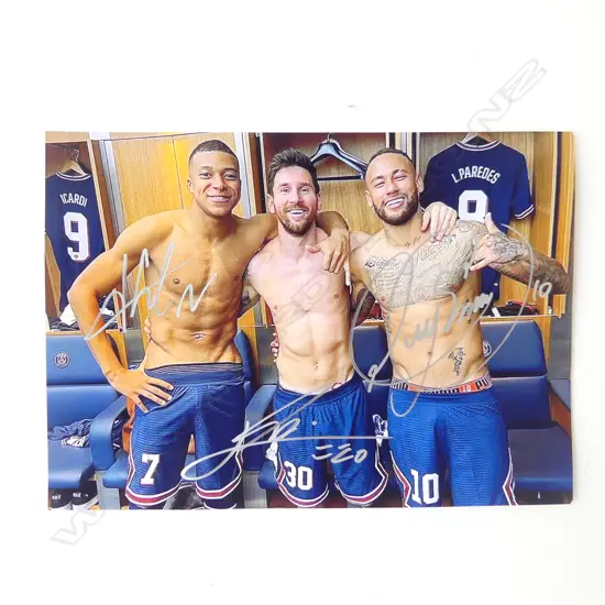 SIGNED PHOTO FOOTBALLERS; KYLIAM MBAPPE LIONEL MESSI & NEYMAR DA SILVA SANTOS