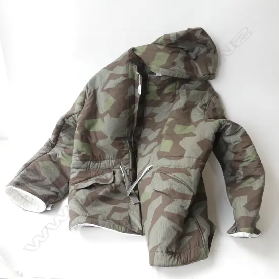 REPRODUCTION WWII GERMAN ARMY CAMO JACKET, REVERSIBLE