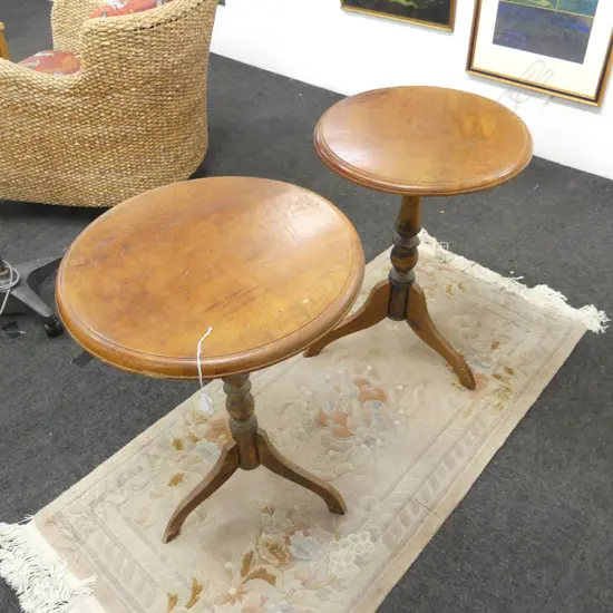 NEAR PR WINE TABLES H.680mm