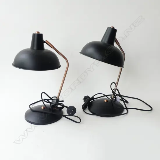 PR CONTEMPORARY BLACK METAL LAMPS H.350mm