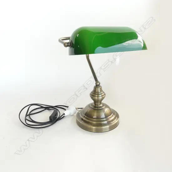 BANKERS LAMP, GREEN GLASS SHADE H.330mm