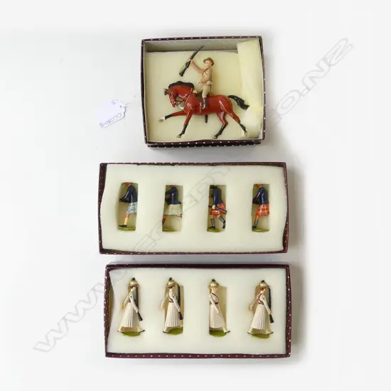 3 BOXED IMPERIAL PRODUCTION N.Z. SERIES COLLECTORS FIGURES