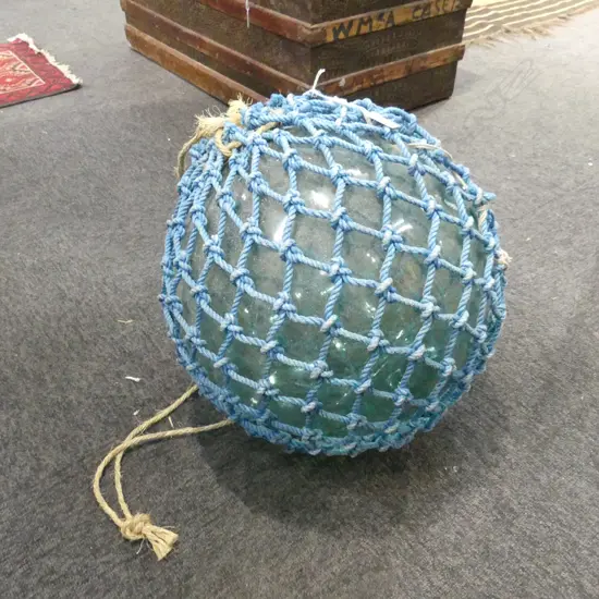 OLD GLASS FISHING FLOAT w. NETTING, APPROX DIA.370mm, hand blown