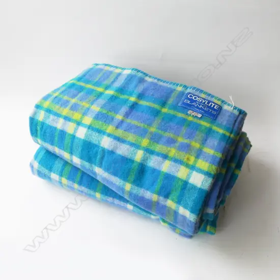 2 'COSYLITE' BLUE WOOL BLANKETS 810x990mm