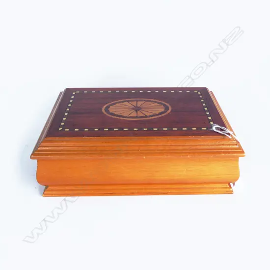 INLAID WOOD JEWELLERY BOX, L.270MM