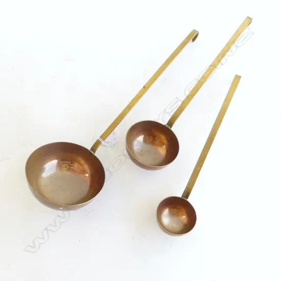 3 COPPER LADLES L.350mm