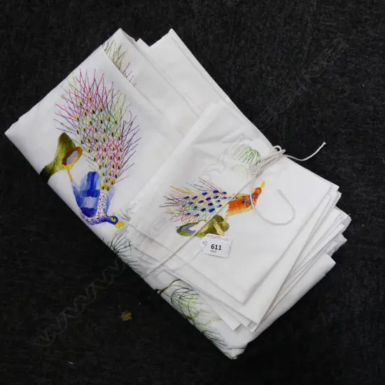 EMBROIDED TABLE CLOTH WITH PEACOCK DESIGN 2400 X 140MM & 10 MATCHING NAPKINS