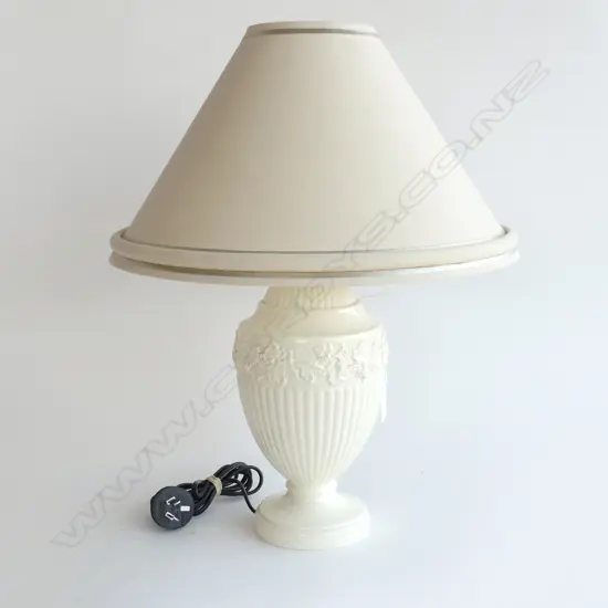 WEDGWOOD TABLE LAMP H.445mm