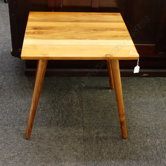 WOODEN SIDE TABLE 500x500x490mm